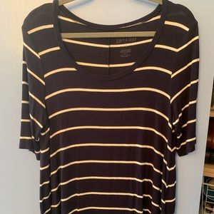 American Eagle Soft & Sexy Shirt